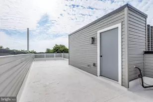 2528 N 11th St, Philadelphia, PA 19133 - Photo 15