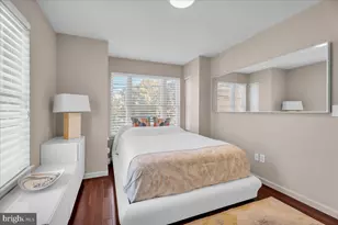 1240 Fitzwater St, Philadelphia, PA 19147 - Photo 19
