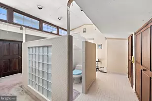 6940 Hegerman St, Philadelphia, PA 19135 - Photo 25
