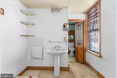 331 Manton Street, Philadelphia, PA 19147 - Photo 11
