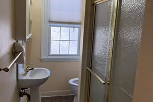 7026 Erdrick St, Philadelphia, PA 19135 - Photo 5