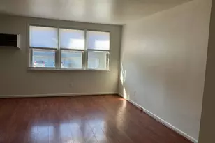 123 Lockart Plaza, Philadelphia, PA 19116 - Photo 3