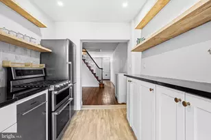 2331 Almond St, Philadelphia, PA 19125 - Photo 11