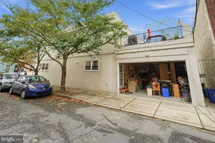 1015 Mifflin St, Philadelphia, PA 19148 - Photo 3