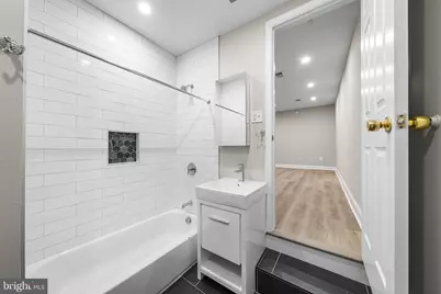 1933 Christian Street #24, Philadelphia, PA 19146 - Photo 15