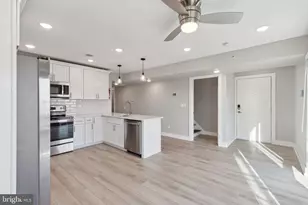 2408 N Mascher St, Philadelphia, PA 19133 - Photo 9