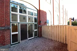 870 N 28th St, Philadelphia, PA 19130 - Photo 19