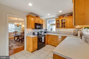 1816 Chandler St, Philadelphia, PA 19111 - Photo 9