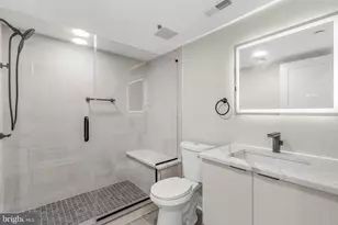838 Cameron St, Philadelphia, PA 19130 - Photo 23