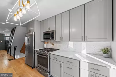 806 Dudley Street, Philadelphia, PA 19148 - Photo 13