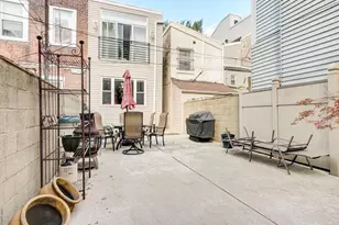 318 Federal St, Philadelphia, PA 19147 - Photo 23