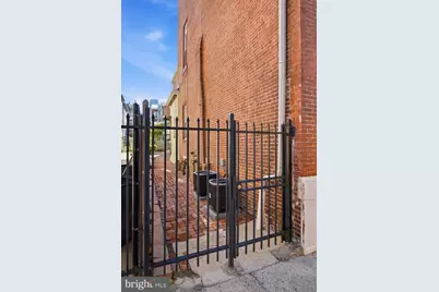 1632 Mount Vernon Street #PH, Philadelphia, PA 19130 - Photo 3