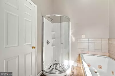 2322 E Oakdale Street, Philadelphia, PA 19125 - Photo 17