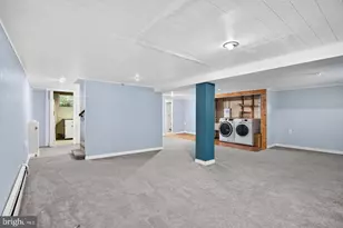 919 Hartel Ave, Philadelphia, PA 19111 - Photo 31