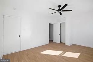 2711 Brown St, Philadelphia, PA 19130 - Photo 17