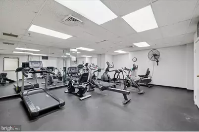 1601 Spring Garden Street #205, Philadelphia, PA 19130 - Photo 15
