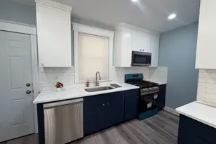 806 Manatawna Ave, Philadelphia, PA 19128 - Photo 17