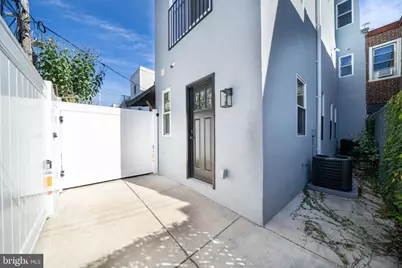 1822 S 16th Street, Philadelphia, PA 19145 - Photo 27