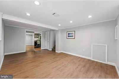915 Lomond Lane, Philadelphia, PA 19128 - Photo 33