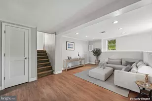 915 Lomond Ln, Philadelphia, PA 19128 - Photo 29
