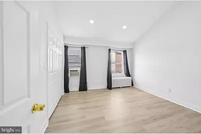 1205 S Alder Street, Philadelphia, PA 19147 - Photo 25