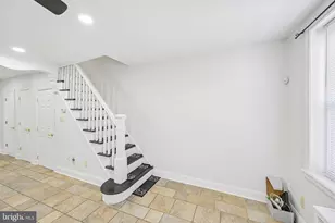1205 S Alder St, Philadelphia, PA 19147 - Photo 17