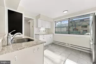 7 N Christopher Columbus Blvd, Philadelphia, PA 19106 - Photo 9