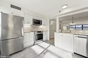 7 N Christopher Columbus Blvd, Philadelphia, PA 19106 - Photo 7
