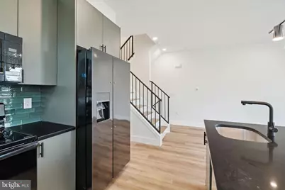 156 W Cumberland Street #1, Philadelphia, PA 19133 - Photo 1