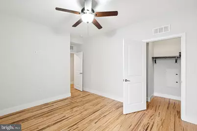 902 N 16th Street #B, Philadelphia, PA 19130 - Photo 13
