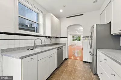 727 Fulton Street, Philadelphia, PA 19147 - Photo 7
