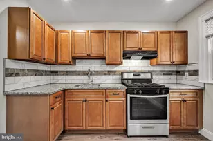 5946 Elsinore St, Philadelphia, PA 19120 - Photo 7