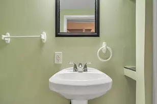5946 Elsinore St, Philadelphia, PA 19120 - Photo 25