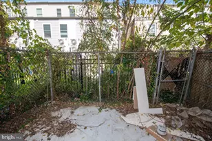 2447 Ingersoll St, Philadelphia, PA 19121 - Photo 33