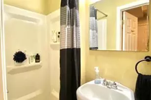 1723 N 17th St, Philadelphia, PA 19121 - Photo 9