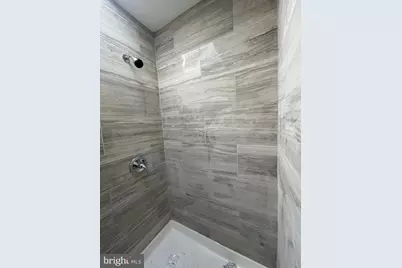 2704 S Marshall Street, Philadelphia, PA 19148 - Photo 17