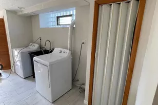 8208 Narvon St, Philadelphia, PA 19136 - Photo 35