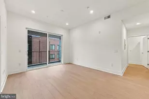 1731 Tilghman St, Philadelphia, PA 19122 - Photo 11