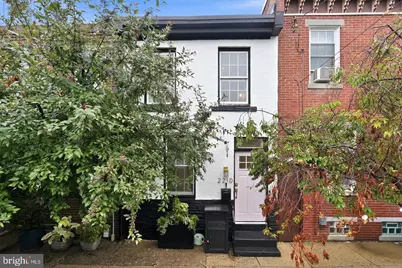 2210 E Thompson Street, Philadelphia, PA 19125 - Photo 1