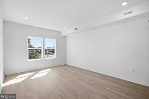 669 N 39th St, Philadelphia, PA 19104 - Photo 15