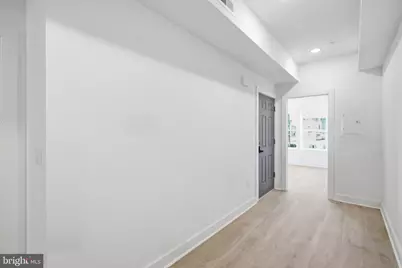 669 N 39th Street #2, Philadelphia, PA 19104 - Photo 9