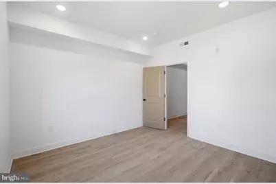 669 N 39th Street #2, Philadelphia, PA 19104 - Photo 7