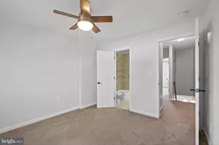 2211 E Harold St, Philadelphia, PA 19125 - Photo 9