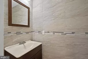 2211 E Harold St, Philadelphia, PA 19125 - Photo 7
