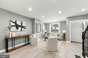 2025 S 22nd St, Philadelphia, PA 19145 - Photo 5