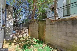 2025 S 22nd St, Philadelphia, PA 19145 - Photo 25