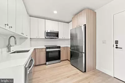 311 S Juniper Street #504, Philadelphia, PA 19107 - Photo 9