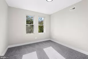 1064 Wagner Ave, Philadelphia, PA 19141 - Photo 11