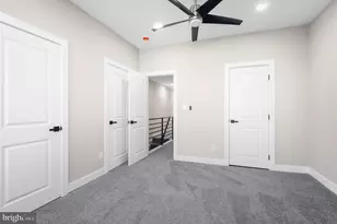 1064 Wagner Ave, Philadelphia, PA 19141 - Photo 15