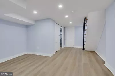 895 Marcella Street, Philadelphia, PA 19124 - Photo 23